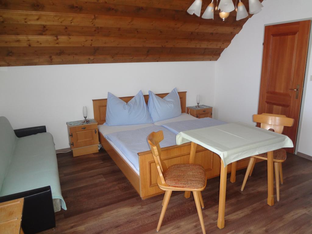 Pfeifferhof Villa Mariapfarr Bilik gambar